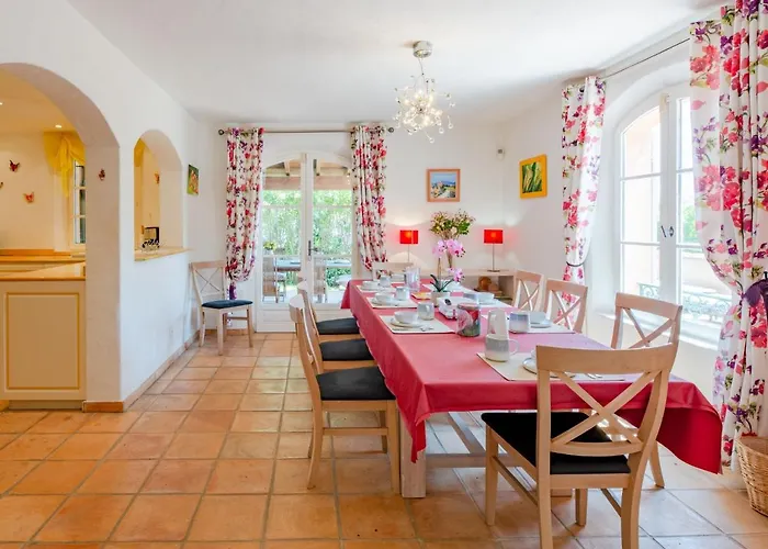 La Bastide Rose By Interhome سانت ماكسيم